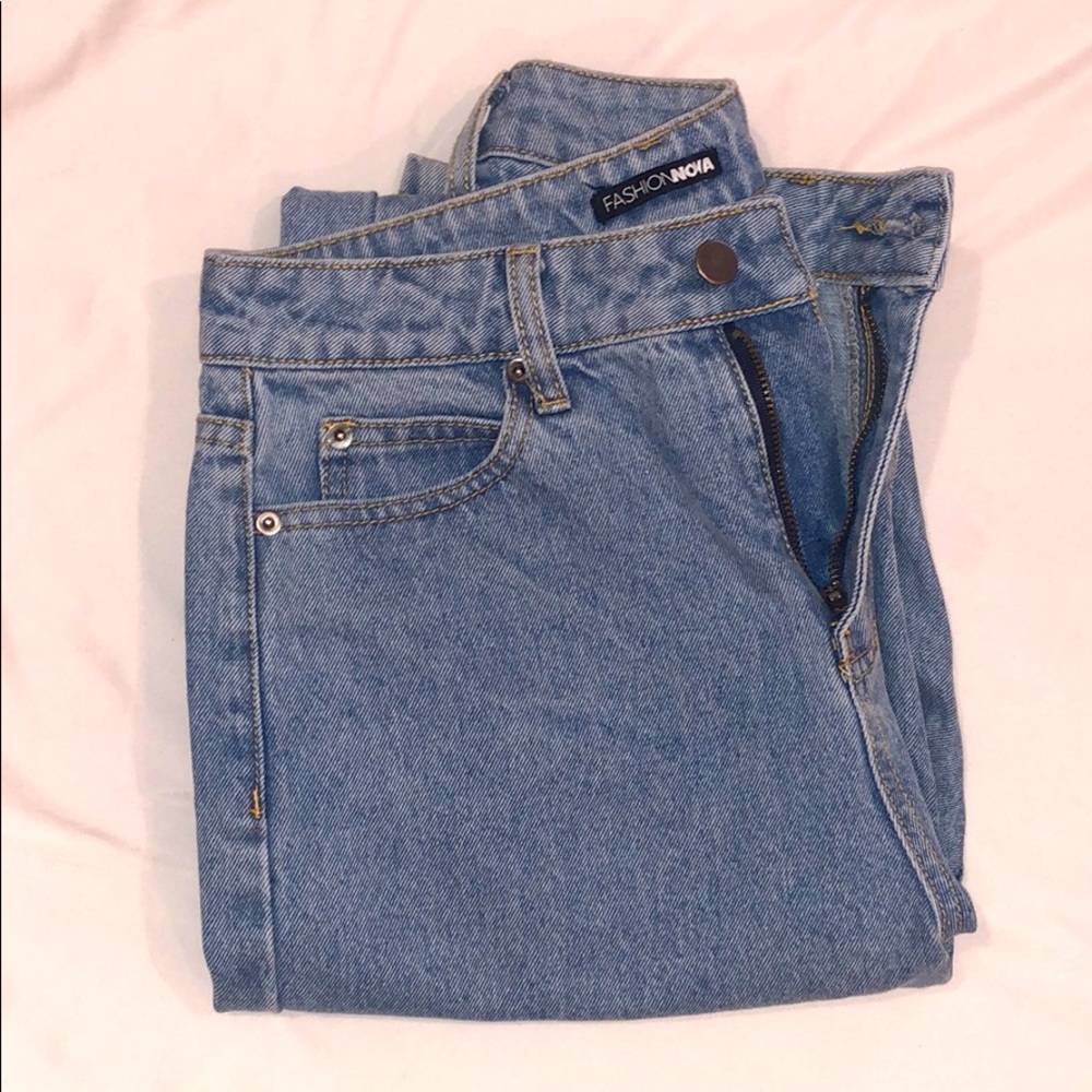 Mom jeans